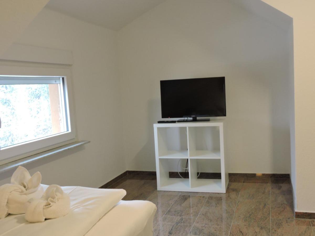 Ferienwohnungen Haus Scheidter 40 Saarbrucken Bagian luar foto